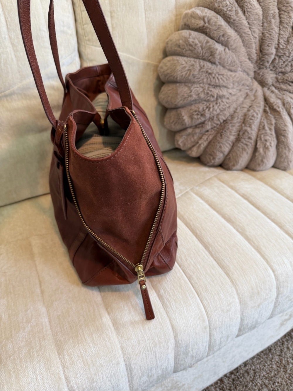 Fossil Leather Shoulder Tote in Deep Chestnut - Picture 6 of 9